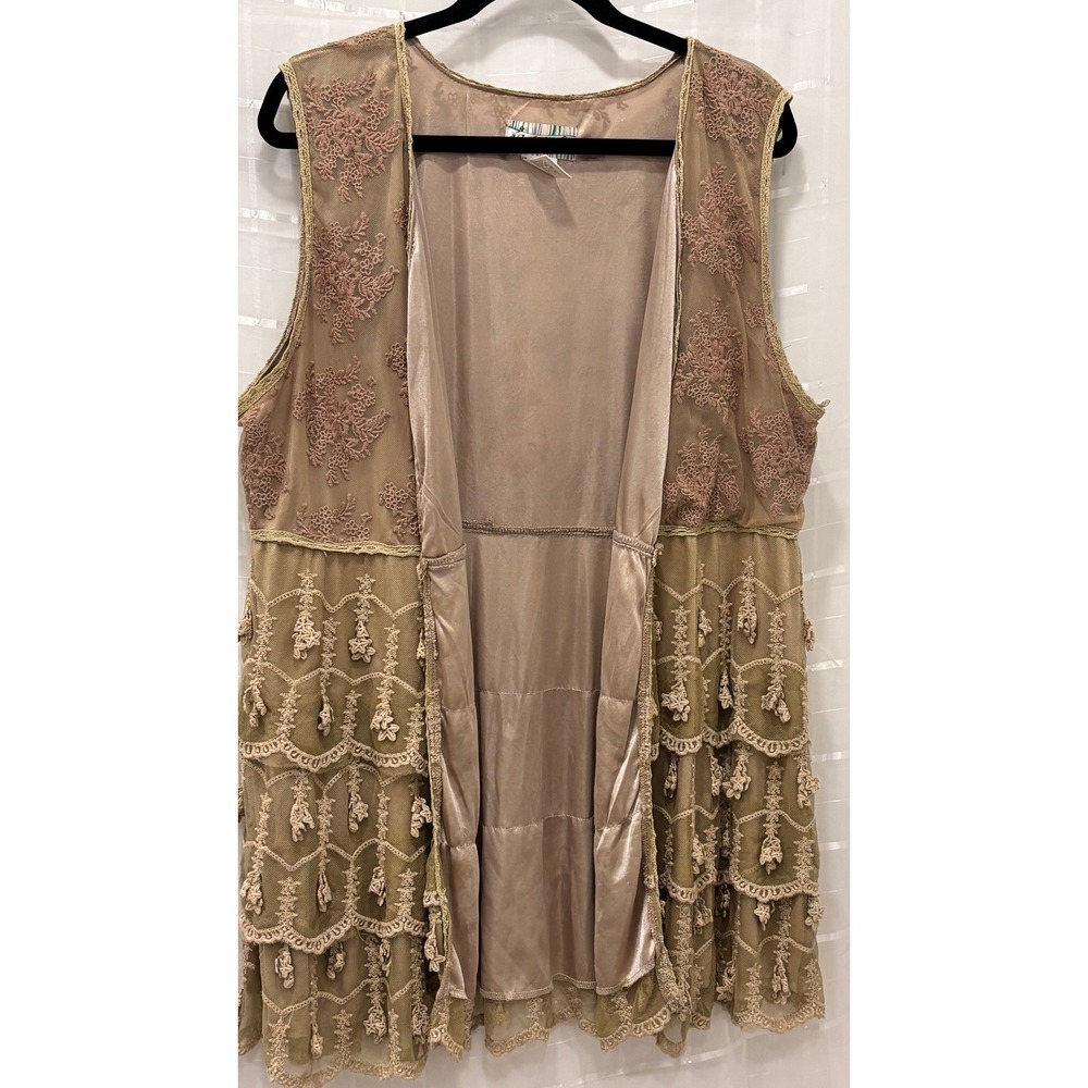 Lady Noiz Womens 2XL Boho Floral Embroidered Lace Tiered Mesh Long Vest AB679